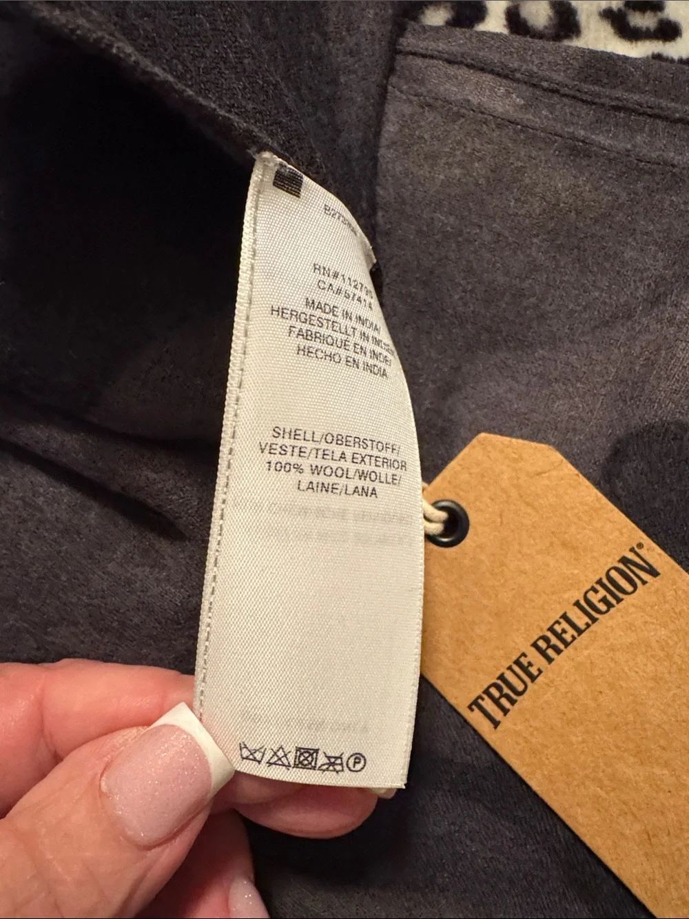 True Religion Men’s Gray Camo scarf